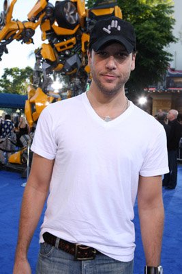 Фото - Дейн Кук: 267x400 / 29 Кб