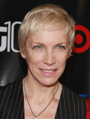 Фото - Энни Ленокс: 303x400 / 23 Кб