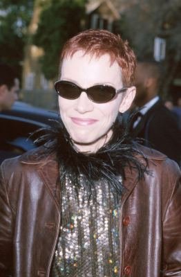 Фото - Энни Ленокс: 262x400 / 24 Кб