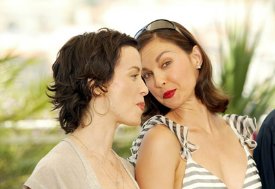 Фото - Аланис Мориссетт: 275x189 / 14 Кб