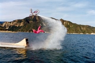 Фото - Джонни Ноксвил: 322x214 / 19 Кб