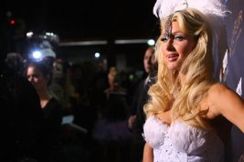 Фото - Пэрис Хилтон: 267x178 / 11 Кб