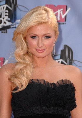 Фото - Пэрис Хилтон: 279x400 / 23 Кб