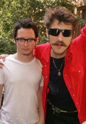 Фото - Элайджа Вуд: 277x400 / 28 Кб