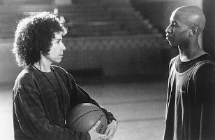 Фото - Ри Перлман: 308x200 / 15 Кб