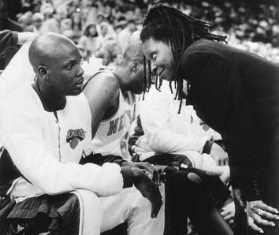 Фото - Вупи Голдберг: 399x335 / 33 Кб