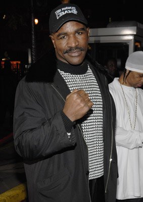 Фото - Эвандер Холлифилд: 283x400 / 24 Кб