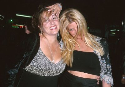 Фото - Керсти Элли: 400x280 / 22 Кб