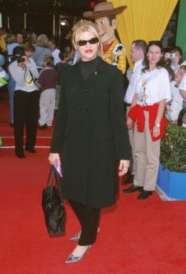 Фото - Керсти Элли: 272x400 / 21 Кб