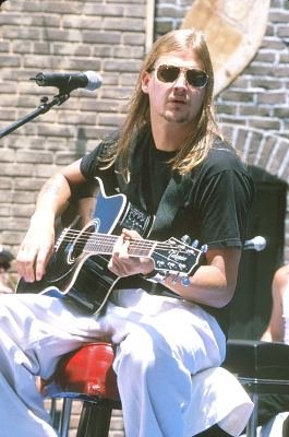 Фото - Кид Рок: 265x400 / 31 Кб