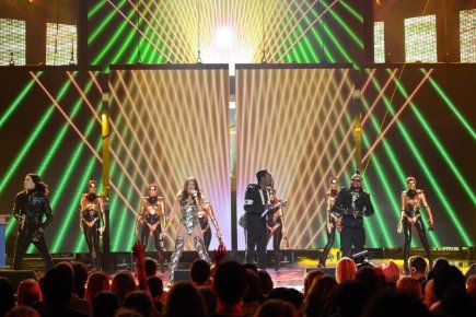 Фото - Ферги Дюамель: 435x290 / 41 Кб