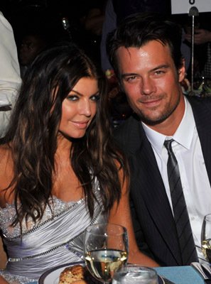 Фото - Ферги Дюамель: 297x400 / 30 Кб