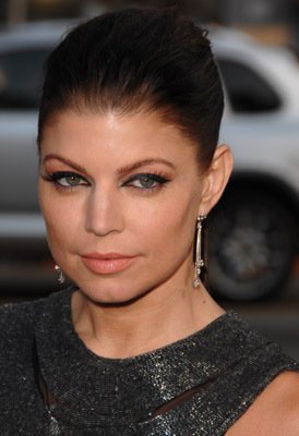 Фото - Ферги Дюамель: 274x400 / 21 Кб