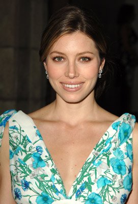 Фото - Джессика Бил: 271x400 / 27 Кб