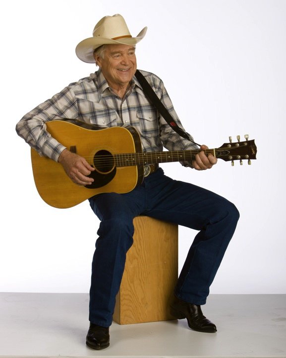 Фото - Ньюэлл Александр: 577x720 / 50 Кб