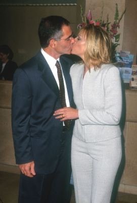 Фото - Ким Кэтролл: 271x400 / 18 Кб