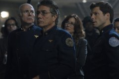 Фото - Эдвард Джеймс Олмос: 240x160 / 7 Кб