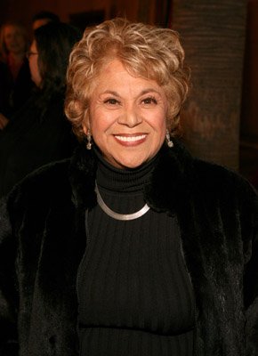 Фото - Лупе Онтиверос: 290x400 / 19 Кб