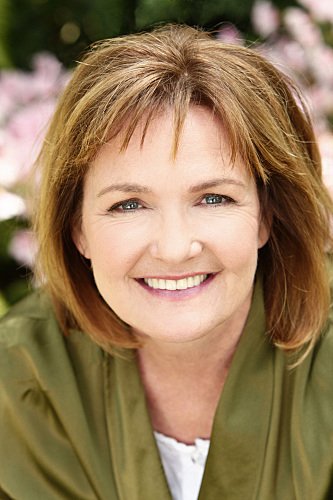 Фото - Нэнси Ленехан: 333x500 / 37 Кб