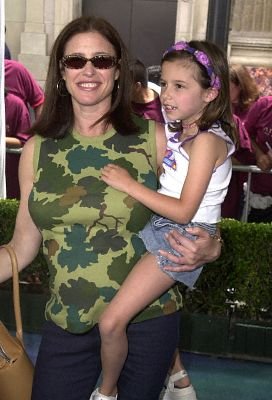 Фото - Мими Роджерс: 272x400 / 29 Кб