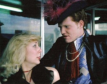 Фото - Troy Martin: 348x272 / 27 Кб