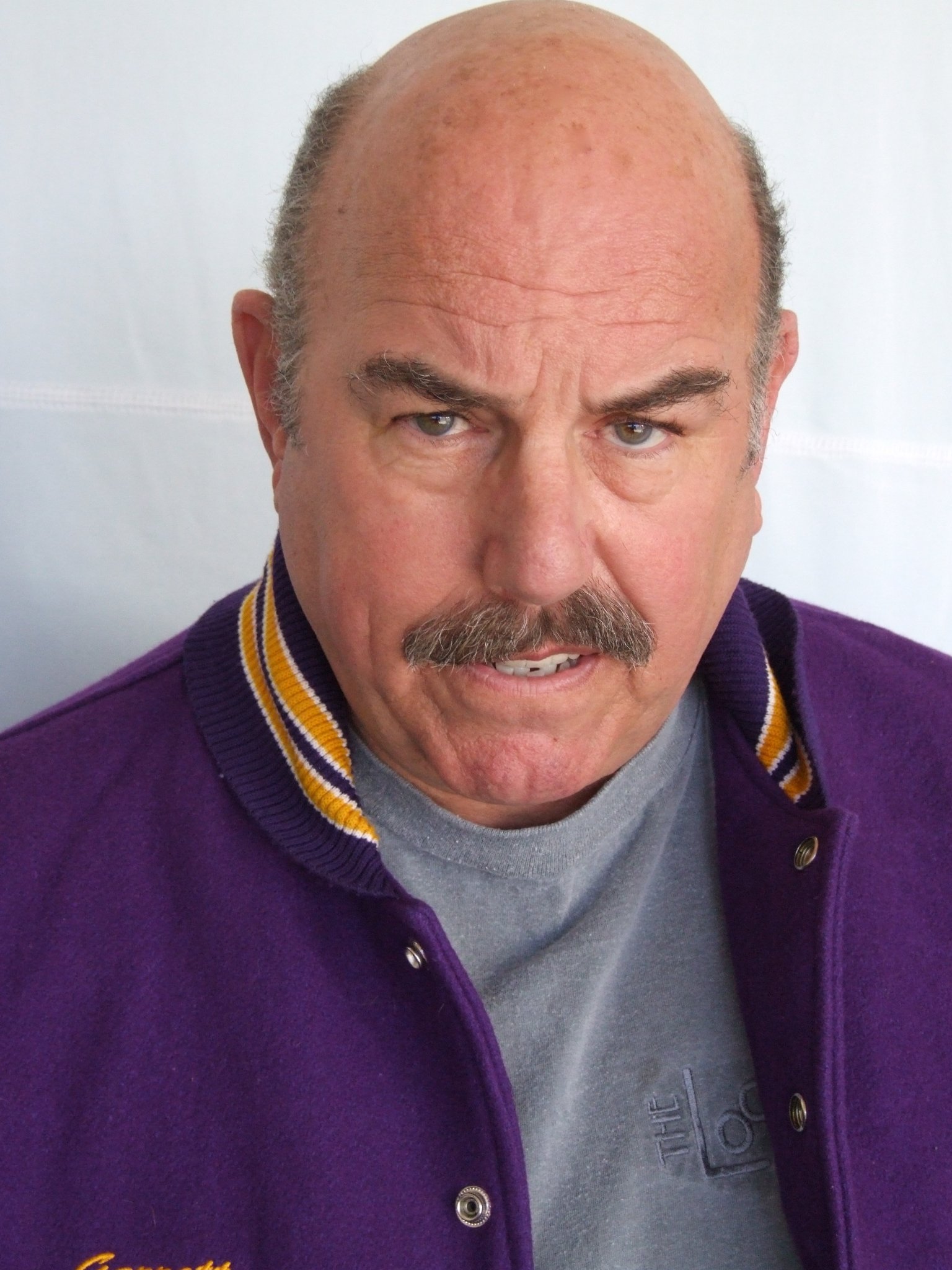 Фото - Грег Финли: 1536x2048 / 381 Кб