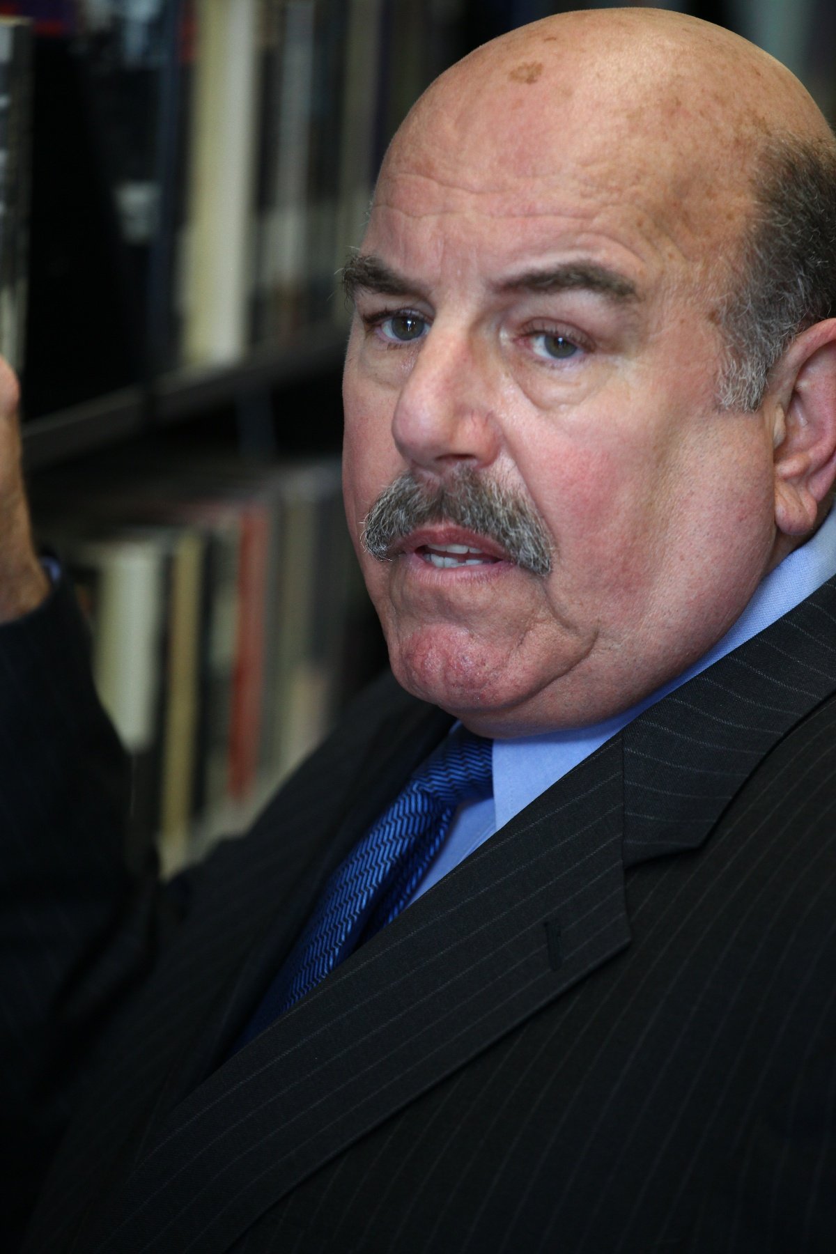 Фото - Грег Финли: 1200x1800 / 216 Кб