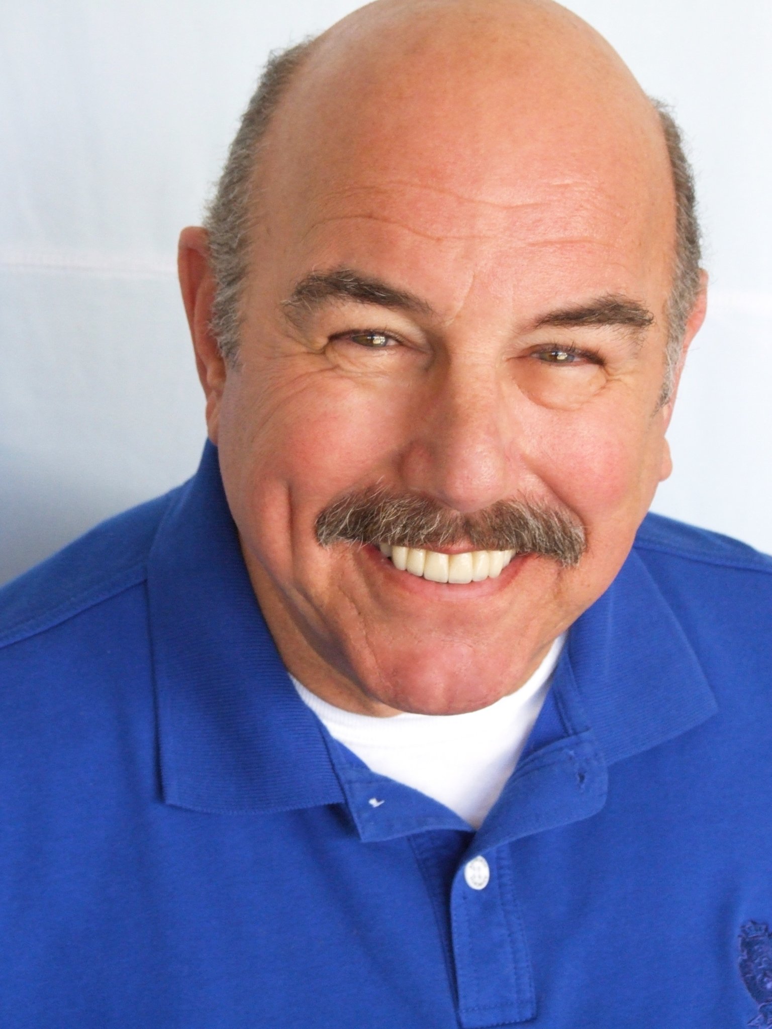 Фото - Грег Финли: 1536x2048 / 336 Кб