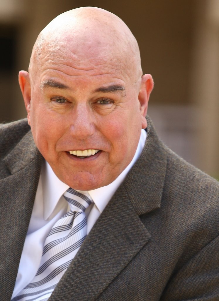 Фото - Грег Финли: 747x1024 / 121 Кб