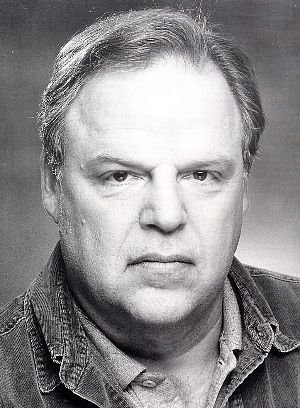 Фото - Билл Дерт: 300x408 / 39 Кб