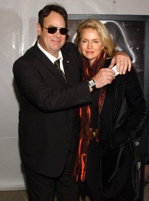 Фото - Донна Диксон: 297x400 / 23 Кб