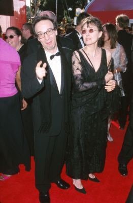 Фото - Роберто Бениньи: 262x400 / 21 Кб