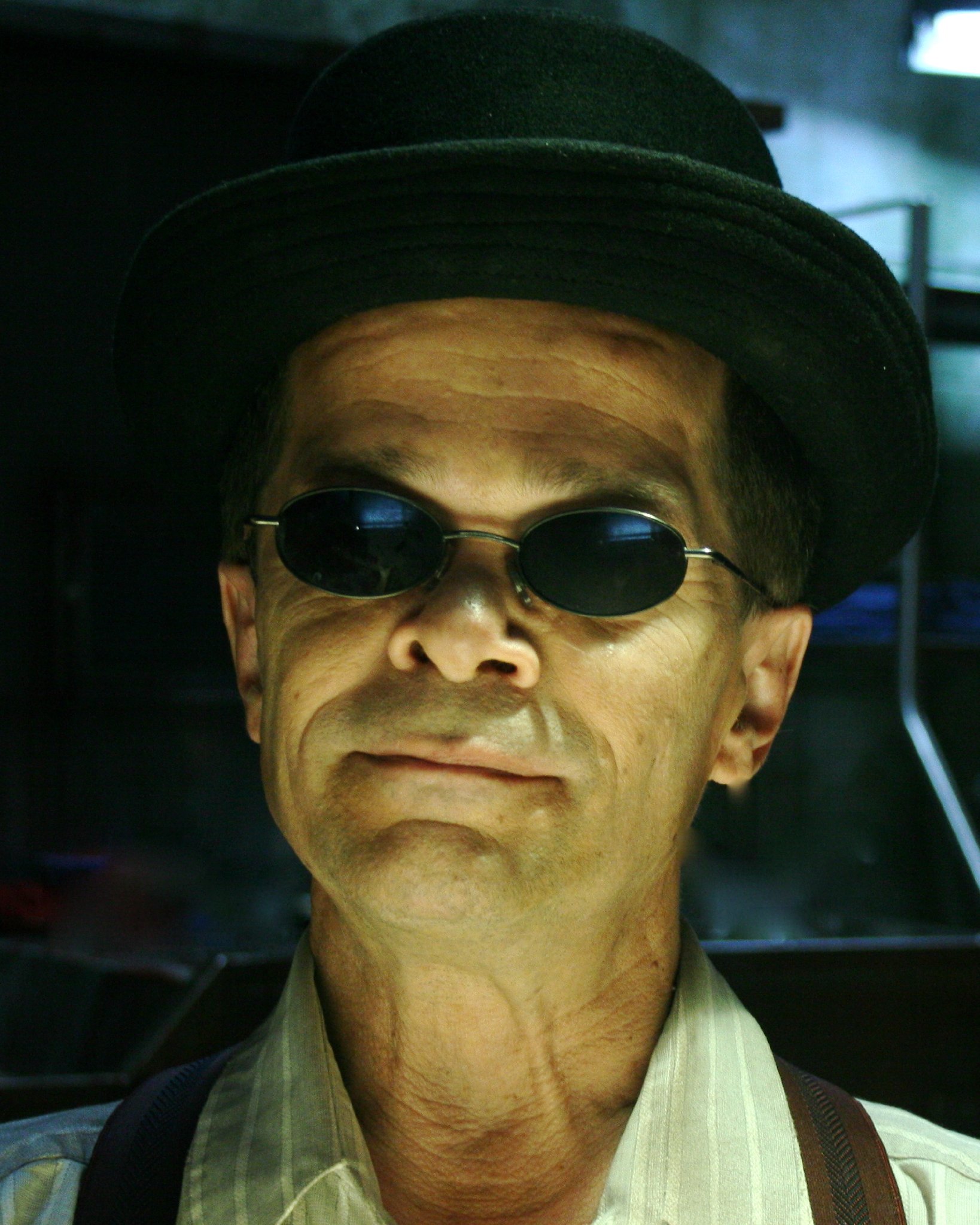 Фото - Mark Parr: 1638x2048 / 434 Кб