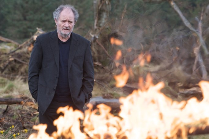 Фото - Джим Бродбент: 683x456 / 50 Кб