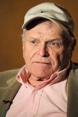 Фото - Брайан Деннехи: 266x400 / 21 Кб