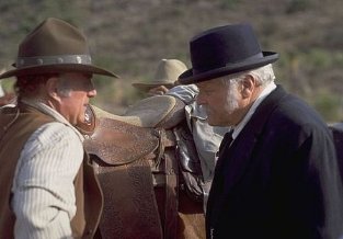 Фото - Брайан Деннехи: 313x218 / 15 Кб