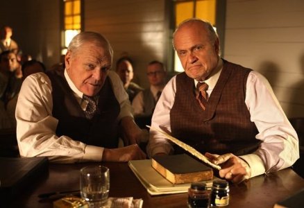 Фото - Брайан Деннехи: 438x300 / 29 Кб