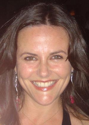 Фото - Джиа Каридес: 300x420 / 22 Кб