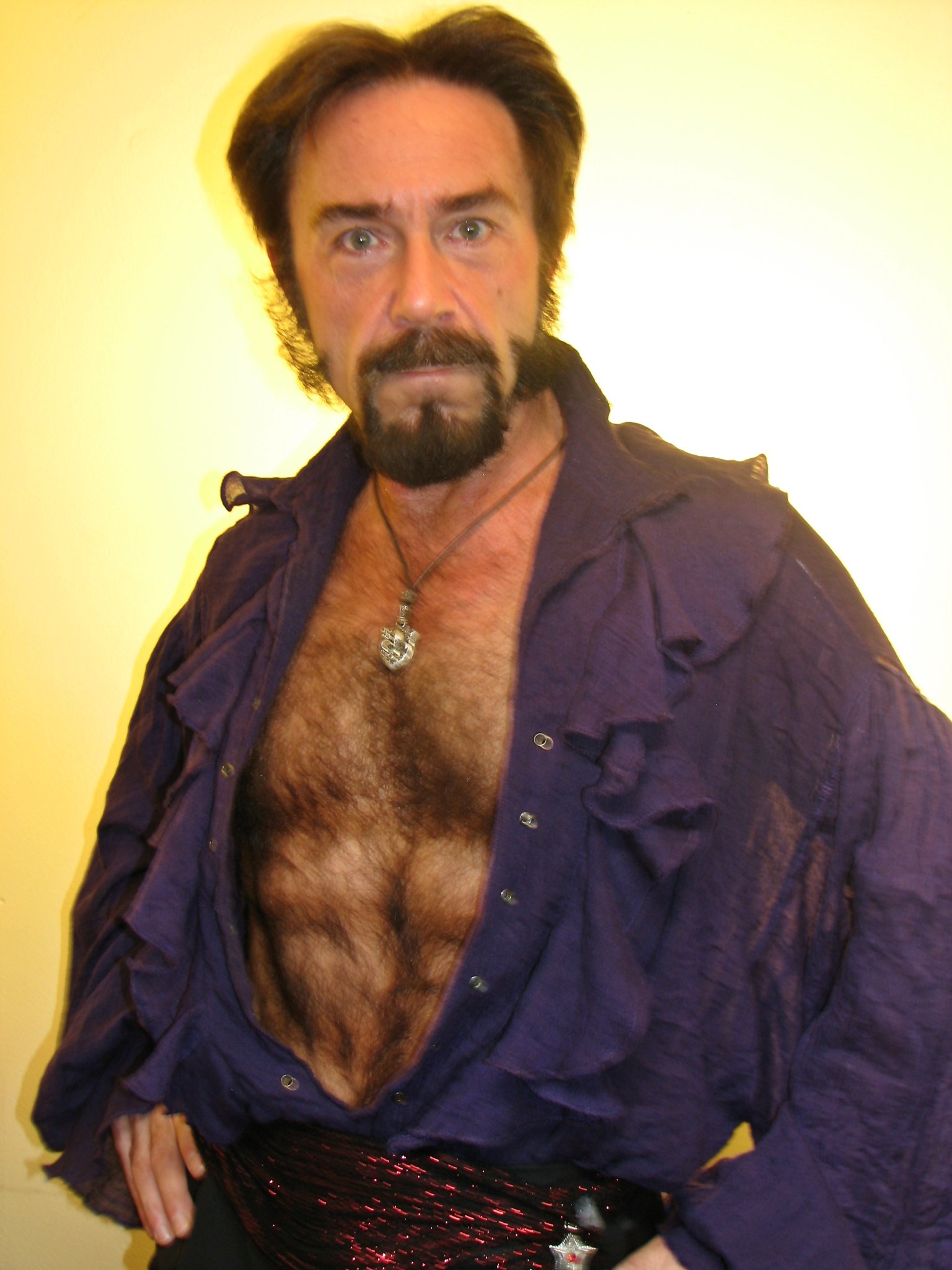 Фото - Эдвард А Кокс: 1536x2048 / 286 Кб