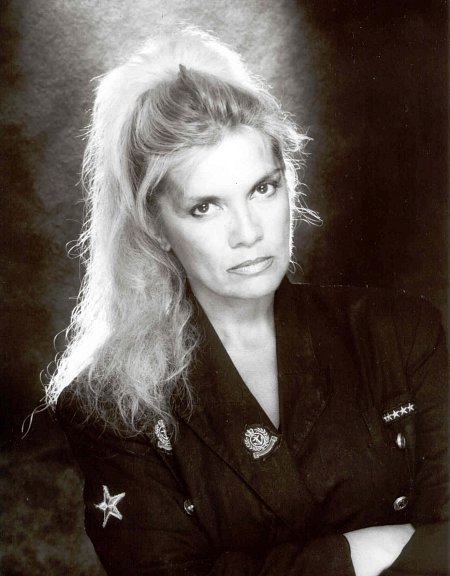 Фото - Габриэлла Ди Луцио: 450x576 / 50 Кб