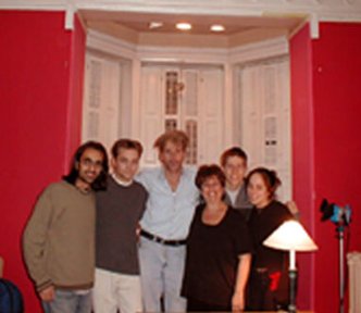 Фото - Gregory Terlecki: 332x288 / 17 Кб