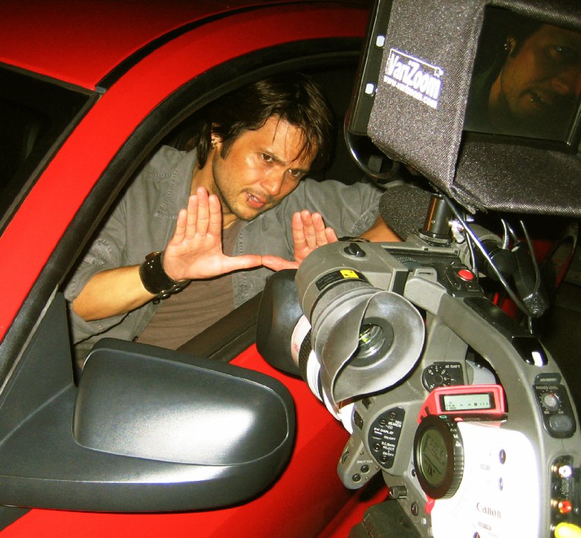 Фото - Мэтт Гутелиус: 833x771 / 131 Кб