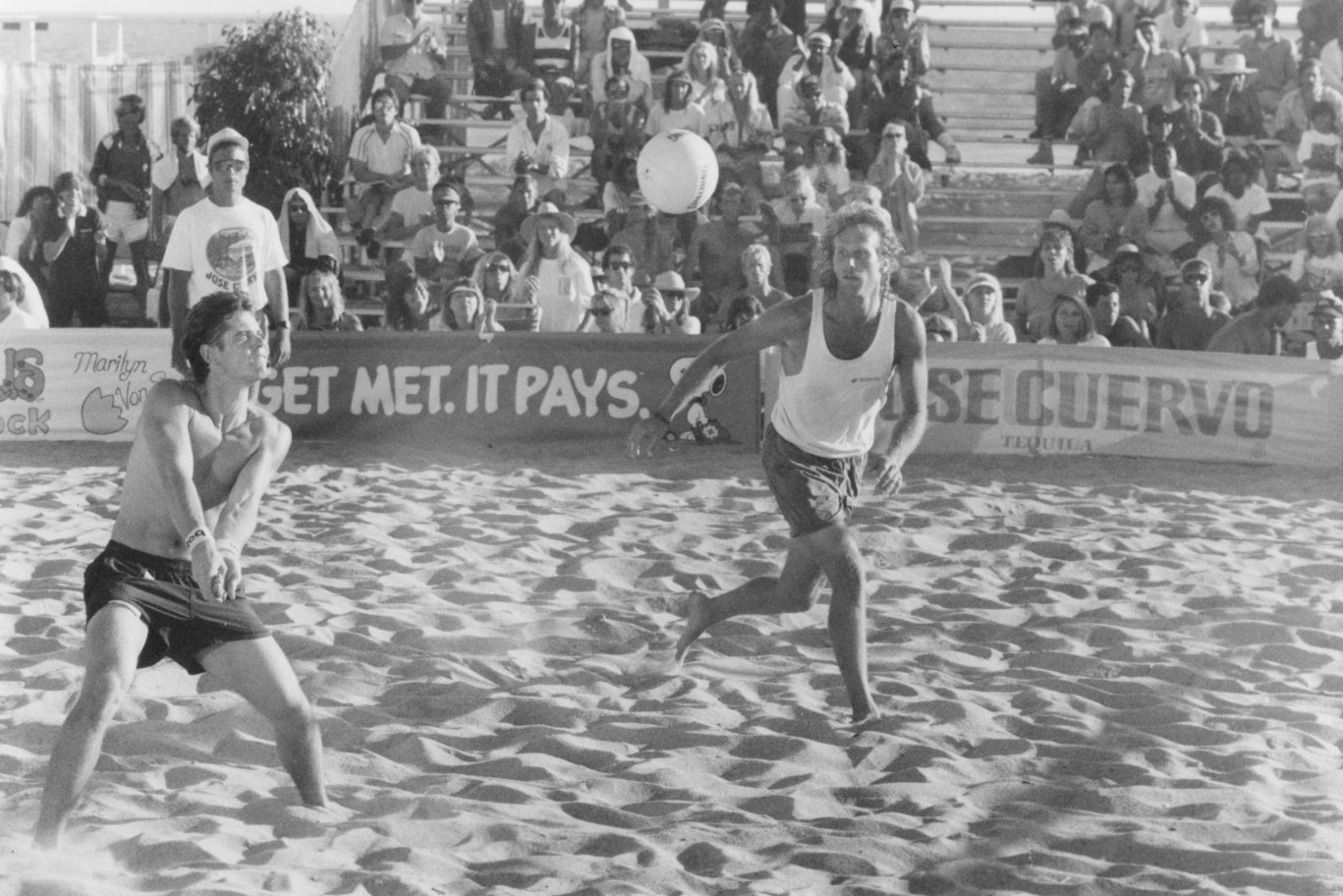 Фото - Питер Хортон: 1367x912 / 238 Кб