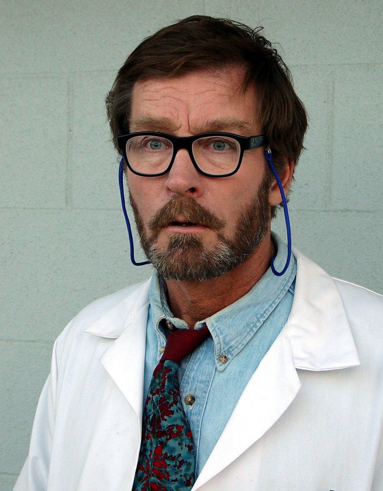 Фото - Роберт Донован: 1300x1669 / 345 Кб