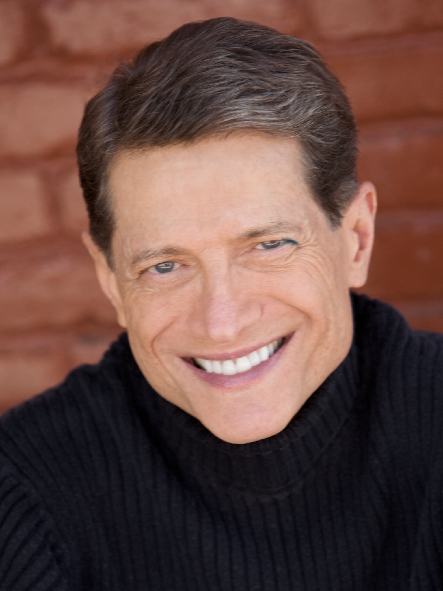 Фото - Эндрю Амадор: 1534x2048 / 258 Кб