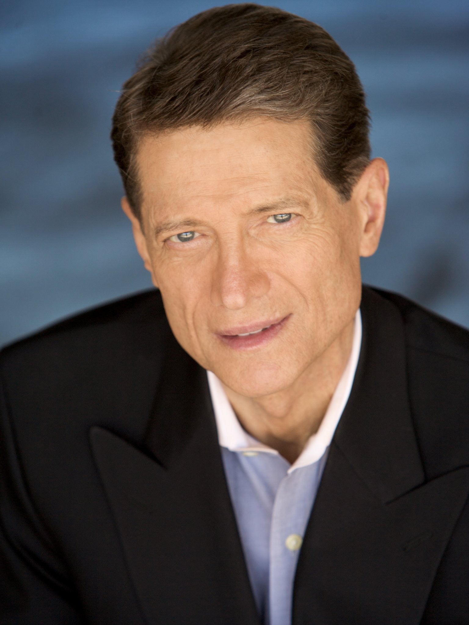 Фото - Эндрю Амадор: 1536x2048 / 274 Кб