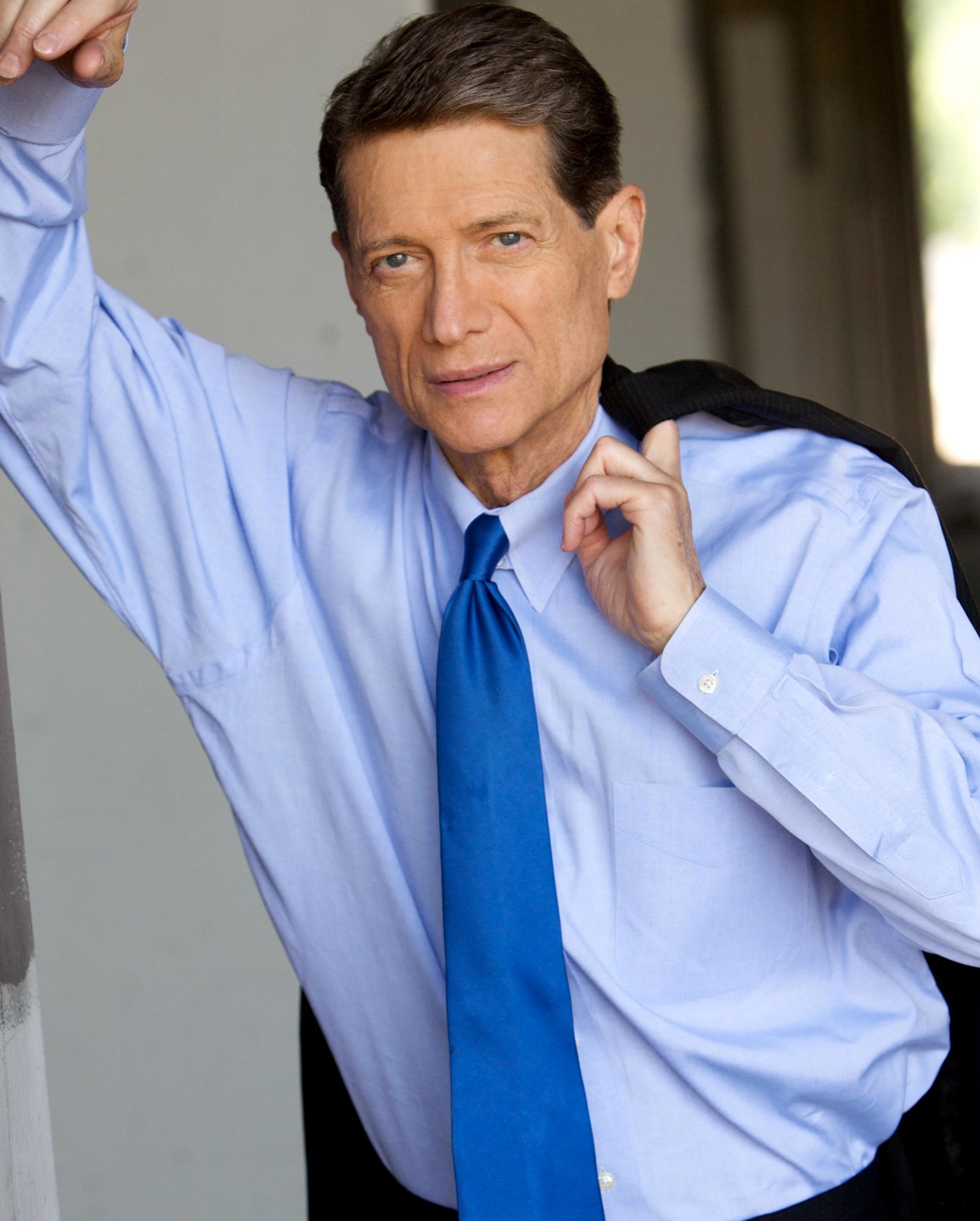 Фото - Эндрю Амадор: 1644x2048 / 338 Кб