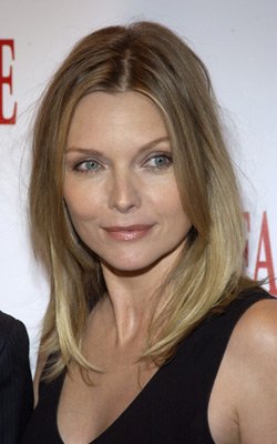 Фото - Мишель Пфайффер: 250x400 / 20 Кб