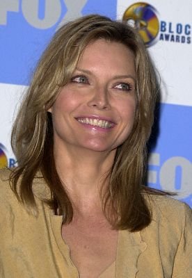 Фото - Мишель Пфайффер: 276x400 / 23 Кб