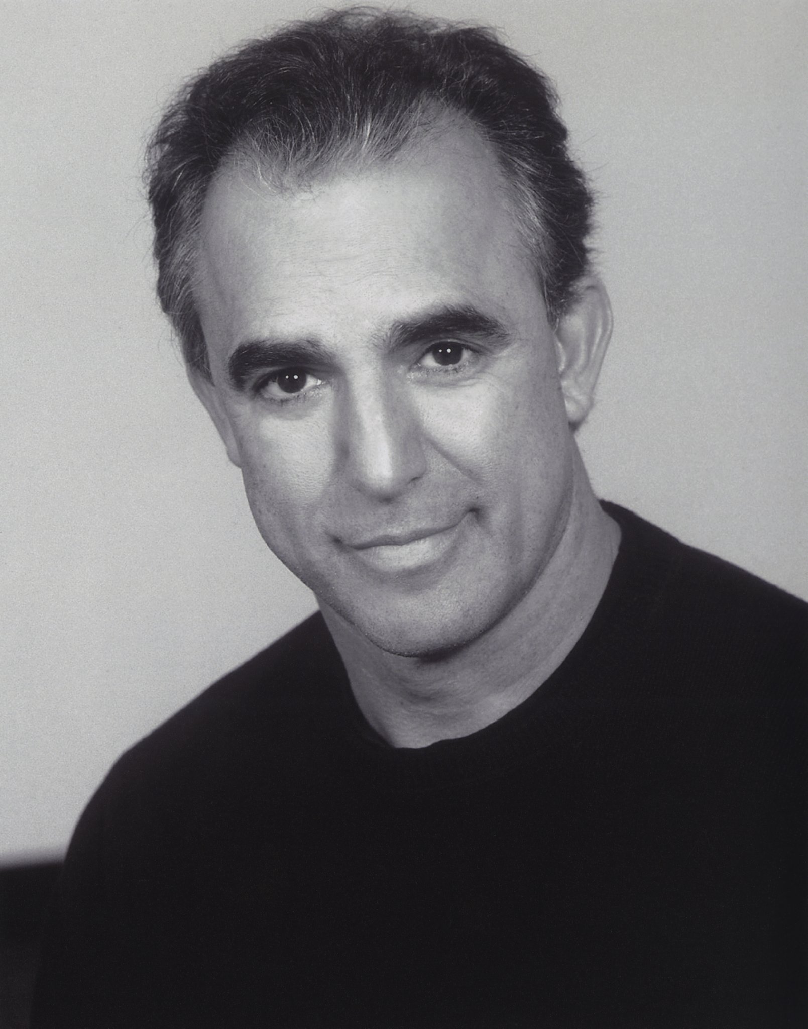 Фото - Джей Томас: 1609x2048 / 346 Кб